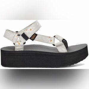 Teva Women's Flatform Universal Gloriosa Sandal